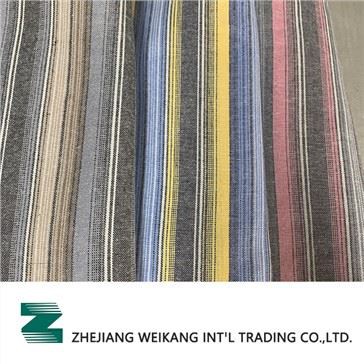 Leinengarngefärbter Stoff